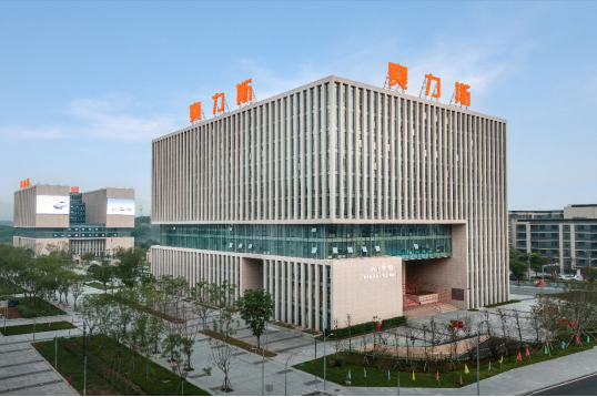 估值102.33億！賽力斯25億收購(gòu)華為問(wèn)界資產(chǎn)值不值？