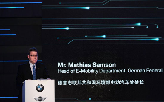 德意志聯(lián)邦共和國環(huán)境部電動汽車處處長Mr. Mathias Samson致辭