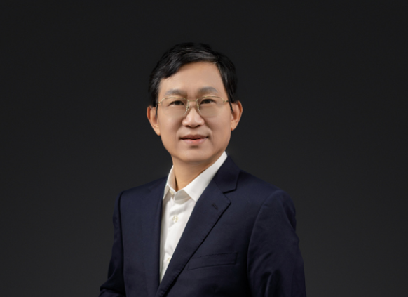 中科星城皮濤：祝各位同仁龍年大吉，心想事成！