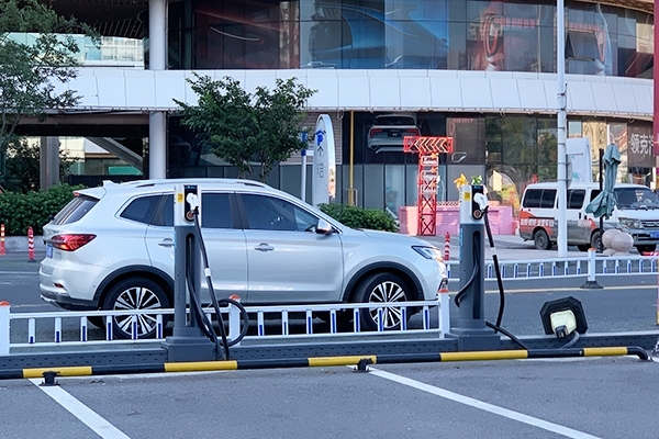 四川：力爭(zhēng)2027年汽車后市場(chǎng)規(guī)模達(dá)7000億元