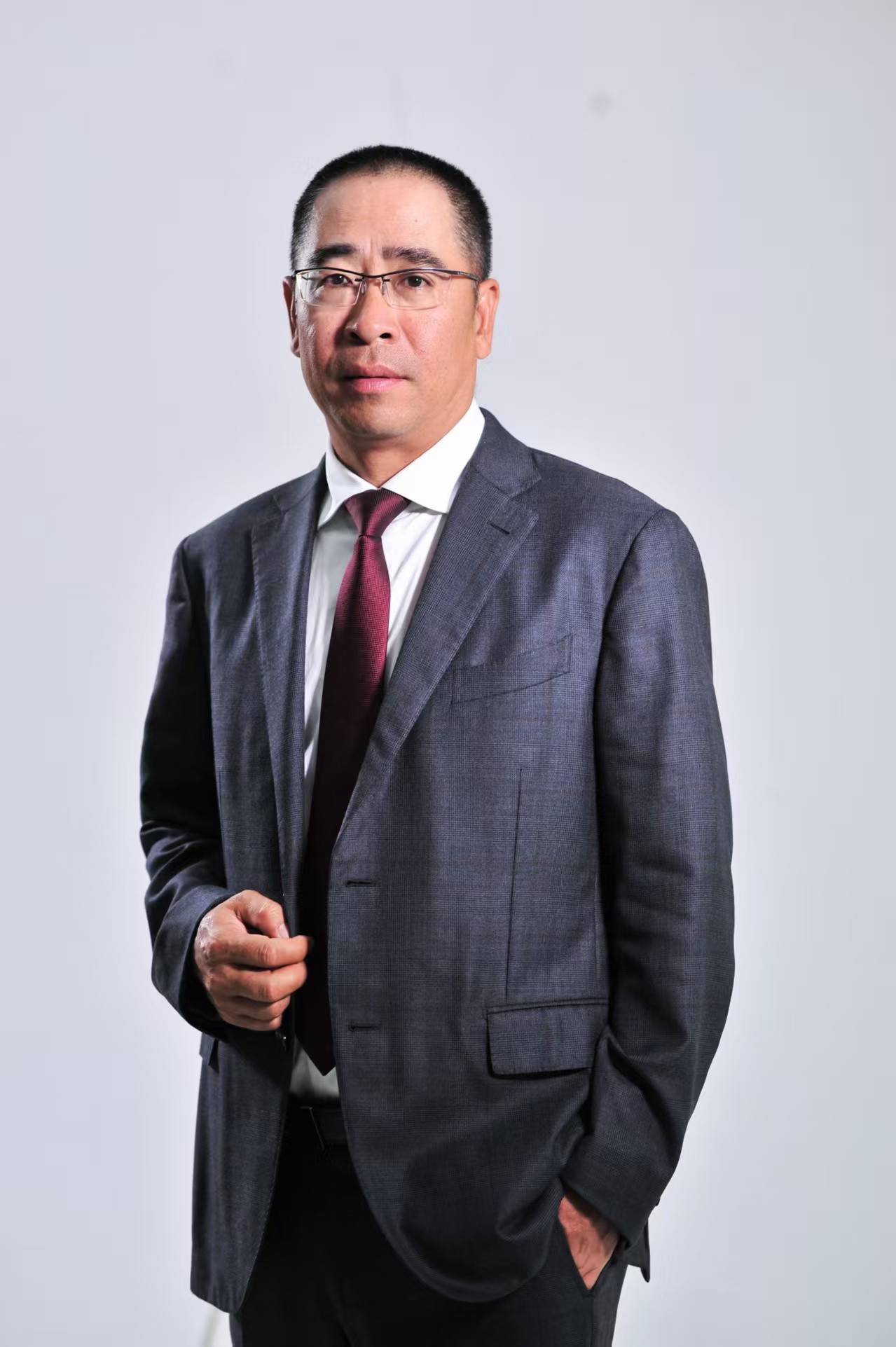 深圳市星源材質(zhì)科技股份有限公司董事長(zhǎng)陳秀峰