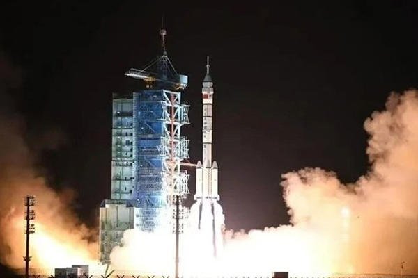 電科藍(lán)天科創(chuàng)板IPO注冊生效 擬募資15億擴(kuò)產(chǎn)宇航電源