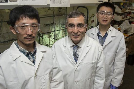 美科學(xué)家研制出新型超薄柔性無(wú)鋰高性能電池