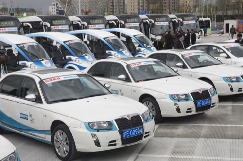 上海鼓勵購買新能源汽車實行一車一牌 免費上牌