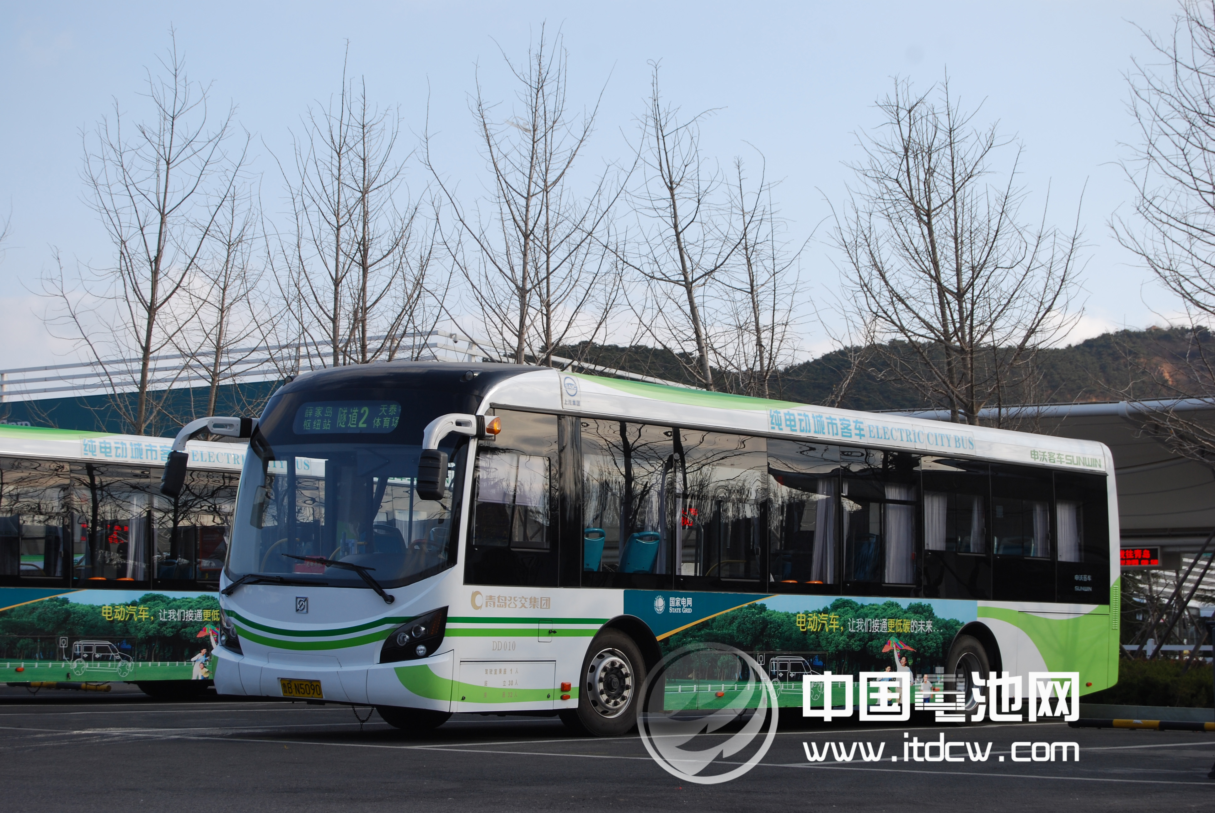 青島今年計(jì)劃更新新能源公交車550輛 明年達(dá)2000輛
