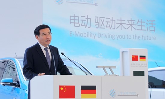 長(zhǎng)安汽車(chē)參與中德電動(dòng)汽車(chē)充電項(xiàng)目（圖）