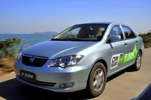 插電式混動領(lǐng)跑 天津新能源汽車9月預訂超300輛