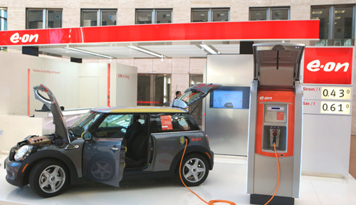 外媒觀察：中國(guó)或投160億美元建電動(dòng)車(chē)充電站