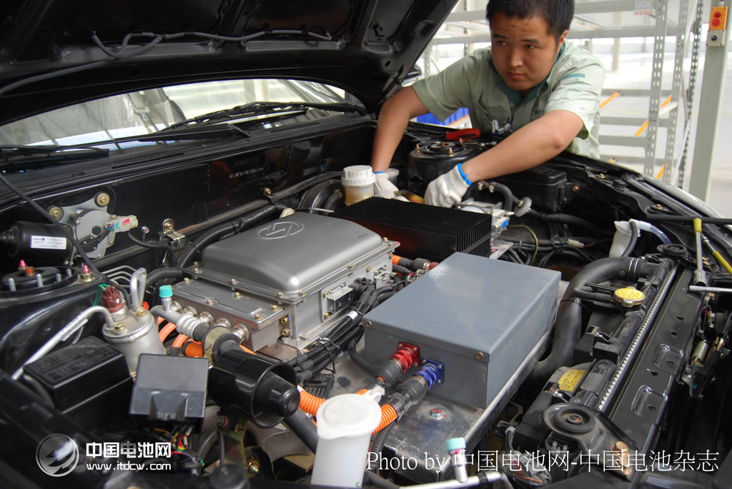 河南藍(lán)海新能電動(dòng)汽車進(jìn)軍東南沿海和海外市場(chǎng)