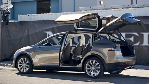 美國(guó)電動(dòng)車(chē)制造商特斯拉（Tesla Motors）發(fā)布家用電力儲(chǔ)存系統(tǒng)