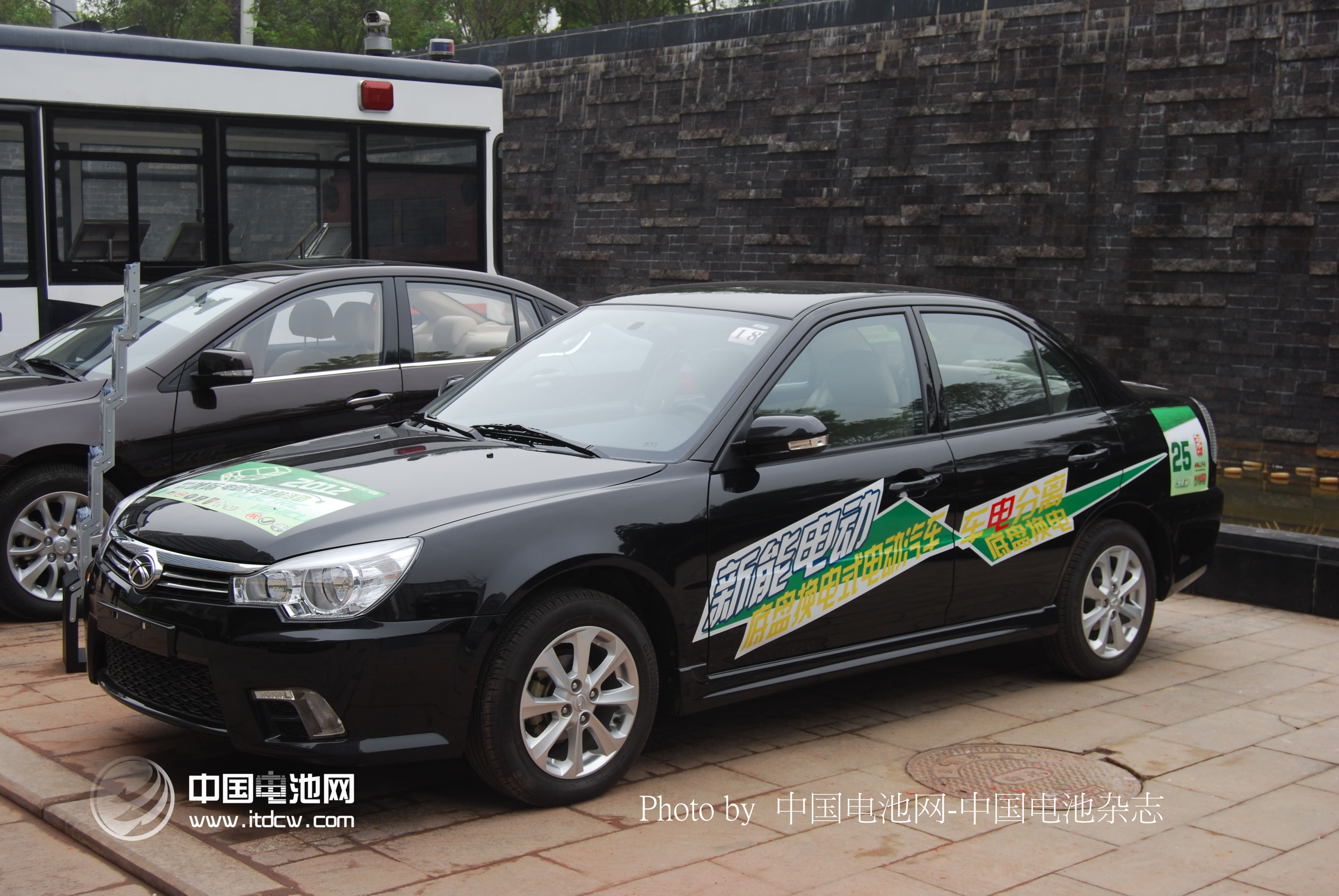新鄉市換電式純電動出租車示范運營實現三大突破