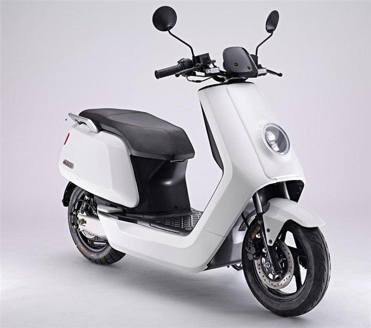 九成電動車超國標身份難界定 交警執(zhí)法很尷尬