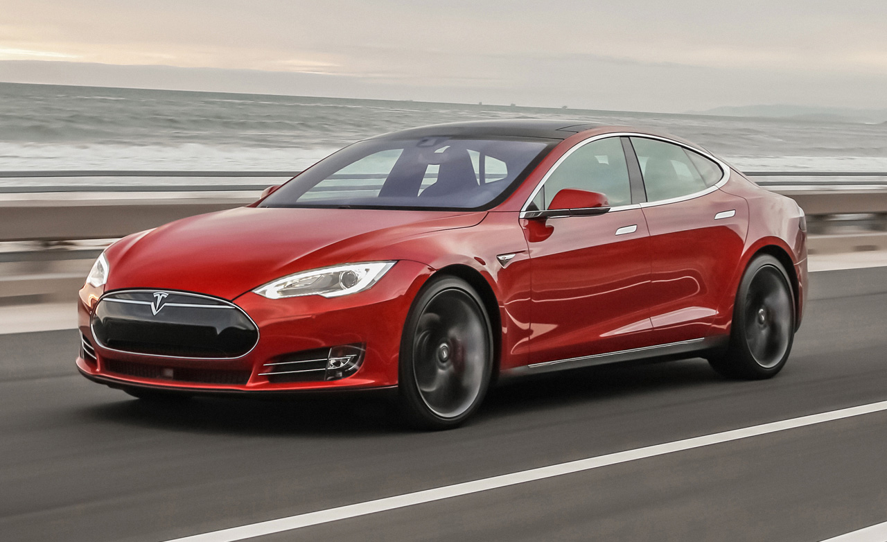 流言終結：Elon Musk所謂特斯拉1200km續航的真相