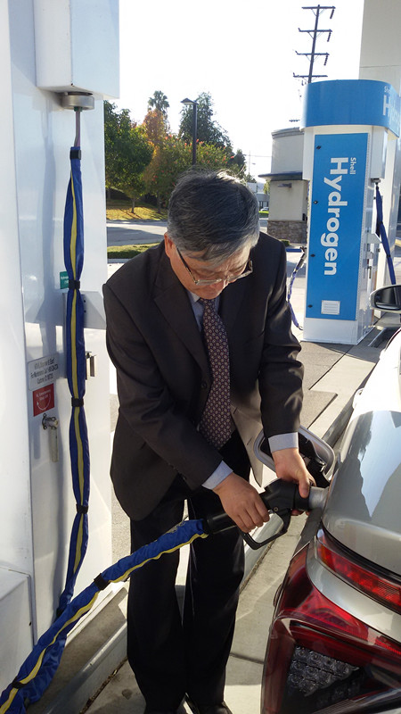 氫燃料電池發(fā)展宜布局公共交通 由淺入深 