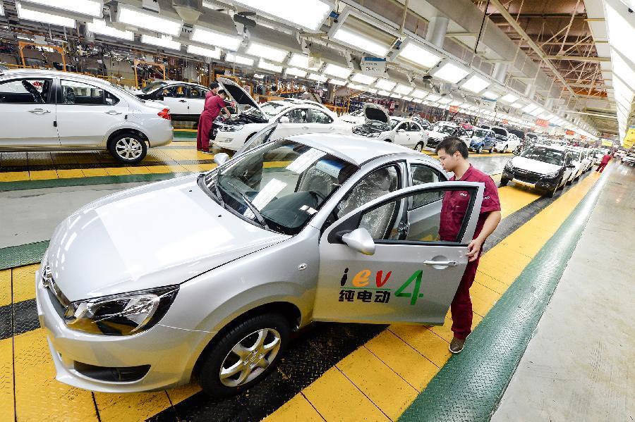 安徽新能源汽車保有量超3萬(wàn)輛 今年計(jì)劃再推廣3萬(wàn)輛