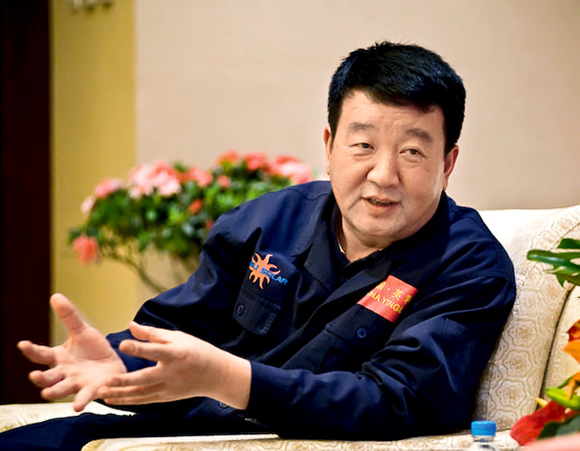 苗連生卸任英利董事長(zhǎng)轉(zhuǎn)向幕后 光伏巨頭路在何方？