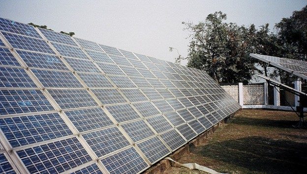 印度太陽能安裝量突破 8GW 印度太陽能安裝量突破 8GW