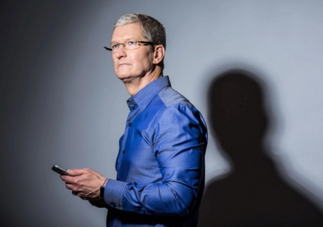 iPhone中國(guó)銷量已滑落至第五 庫克緊急訪華擴(kuò)大投資救危局