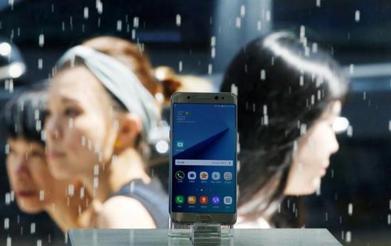 Note7緊急發布"防爆"軟件補?。撼潆姴粫^60%