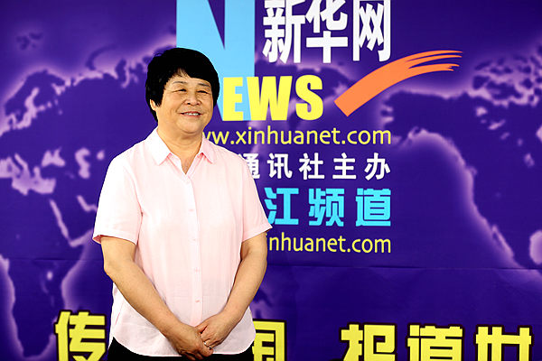 奧宇石墨集團(tuán)董事長韓玉鳳