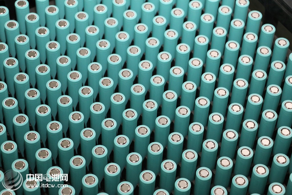 自給自足和外部配套并存 電池配套會走乘用車發動機老路？