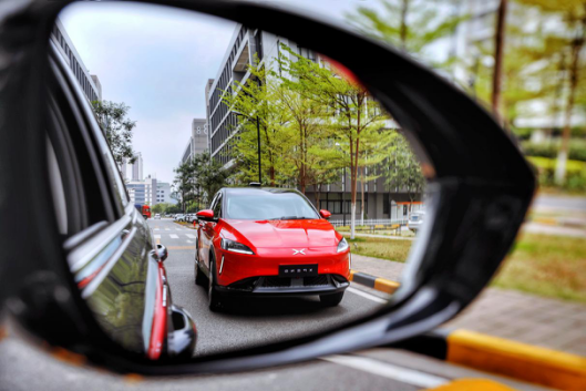 小鵬汽車第一張新能源車專用號(hào)牌誕生 今年將面向市場量產(chǎn)G3