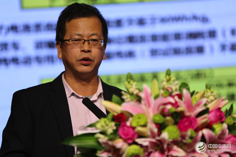 崔東樹：充電樁建設處于飽和狀態(tài) 大量建樁浪費了很多社會資源