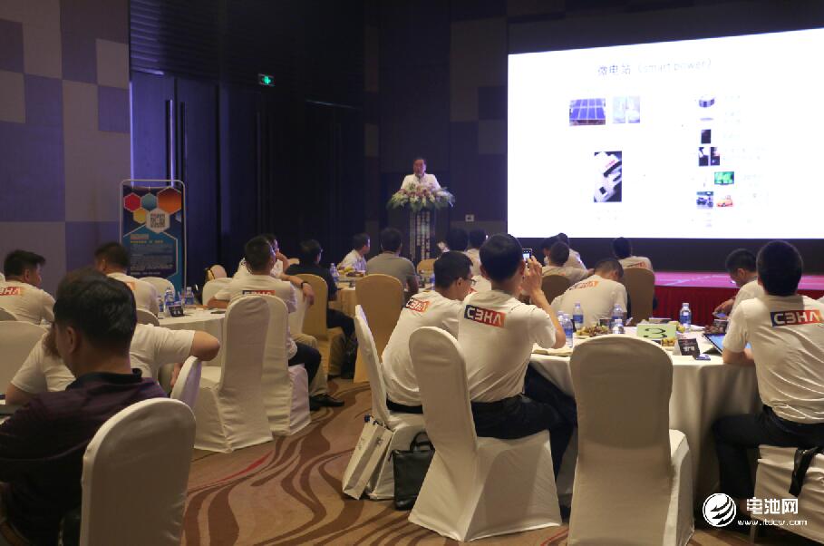 電池百人會(huì)企業(yè)家“問(wèn)道”活動(dòng)閉門沙龍現(xiàn)場(chǎng)