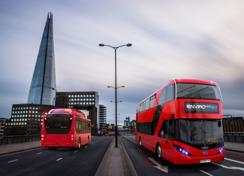 比亞迪ADL聯(lián)手打造的純電動雙層大巴Enviro400EV