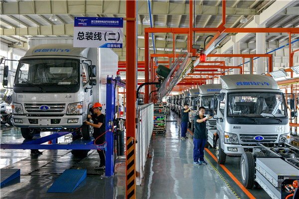 超威電動(dòng)汽車(chē)生產(chǎn)線
