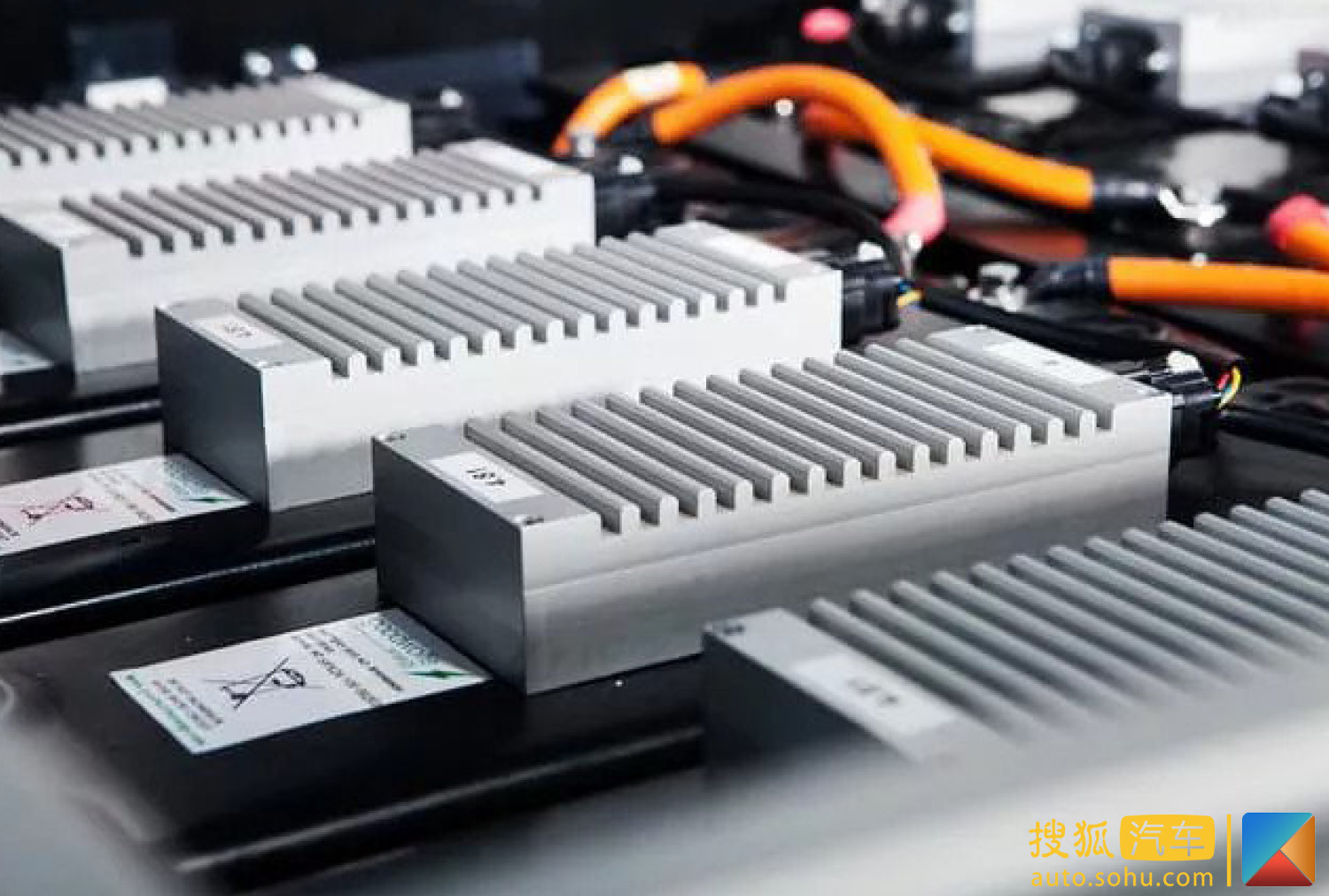 未來或規?；慨a 青島清華新能源固態電池能量密度或達400Wh/kg