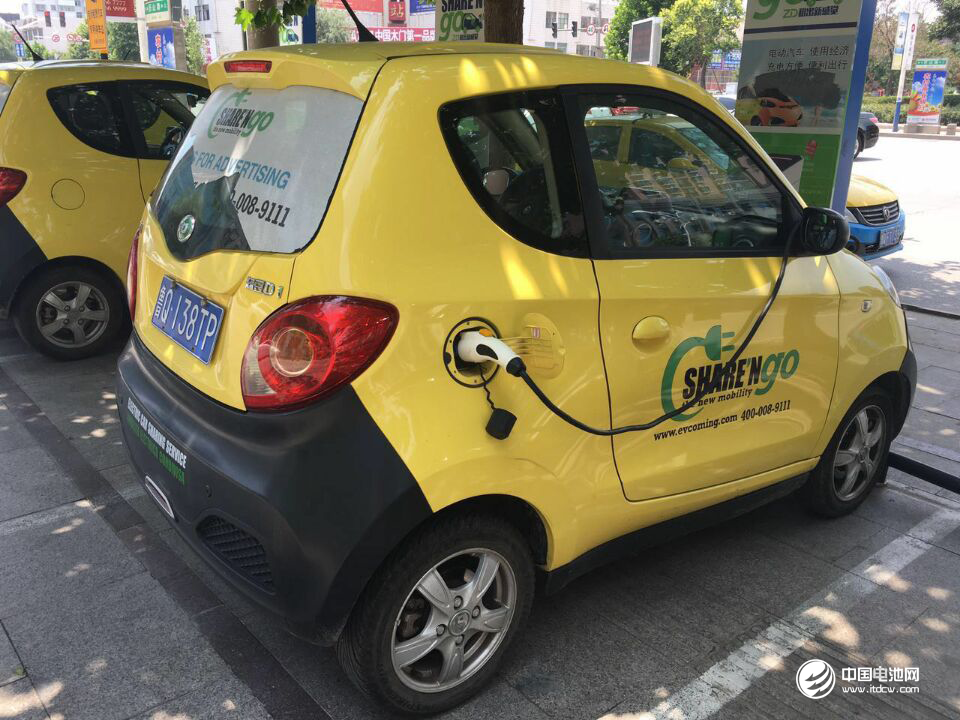 新能源車“一車難求” 買車是剛需還是保號？