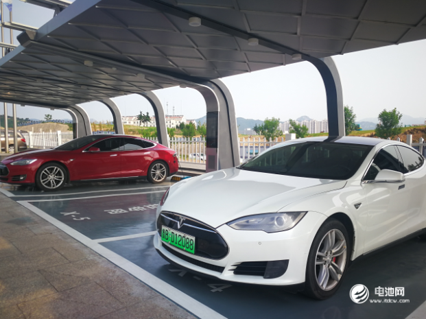 特斯拉第二季凈虧損4.08億美元 營收不及預期