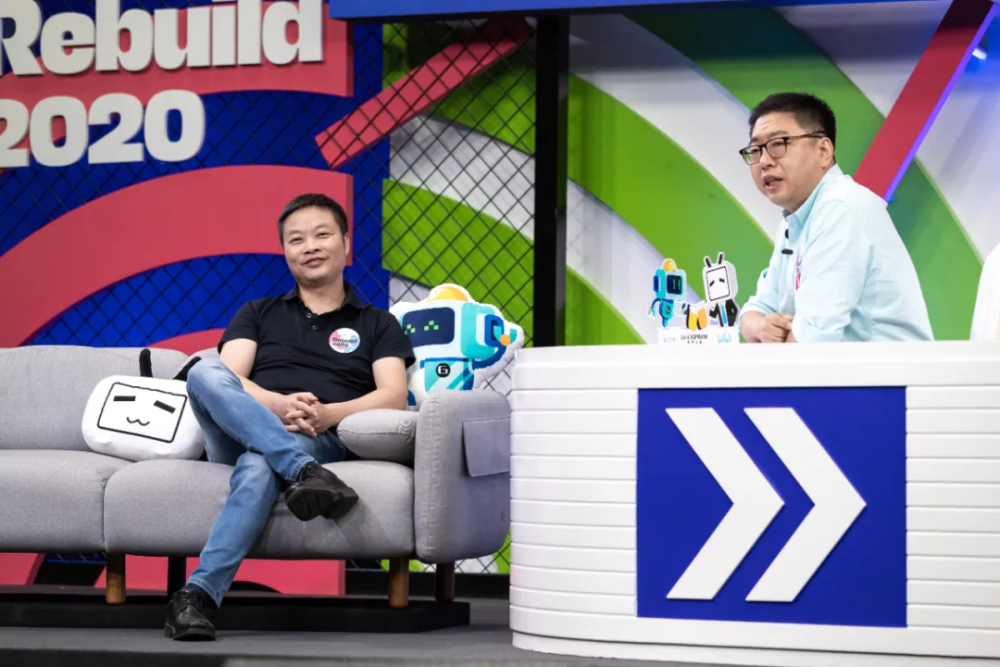 何小鵬：汽車行業(yè)會誕生下一個蘋果 特斯拉將超過五千億美金