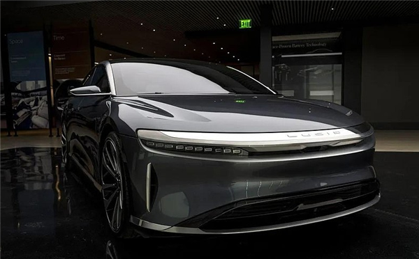 2.3元/升汽油比水便宜！沙特要大力發(fā)展新能源汽車？