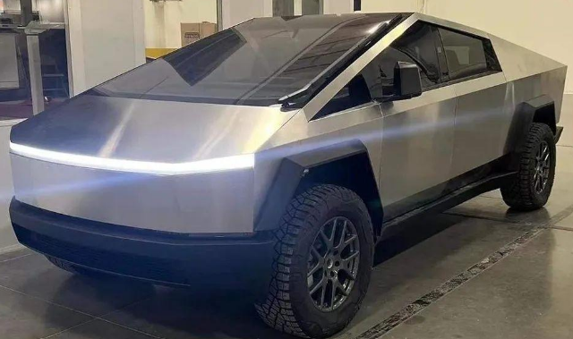 預計將于2024年量產(chǎn)交付的裝載4680大圓柱的Cybertruck