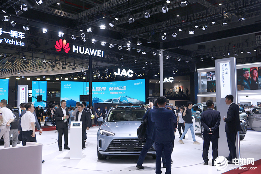 上海放大招！新能源乘用車補貼標準提高至2萬元