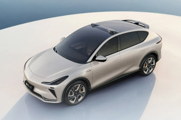 寧德時(shí)代等入股！智己汽車注冊(cè)資本增至約137.7億元