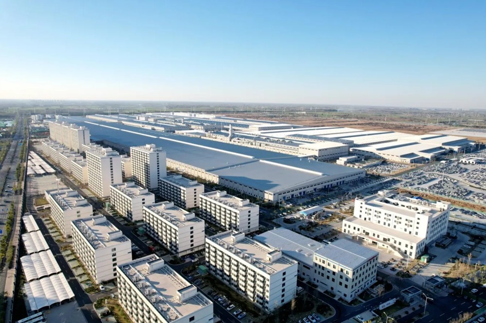 比亞迪山東濟(jì)南基地迎新動態(tài)！今年擬下線新能源乘用車超50萬輛